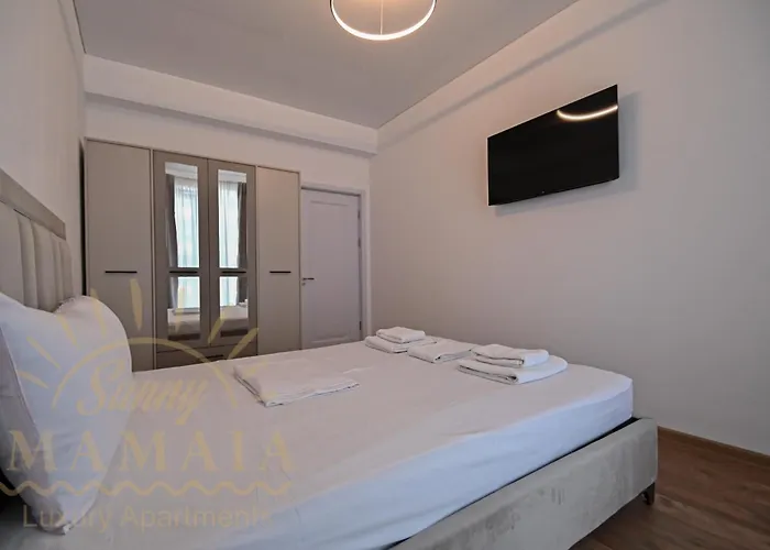 Seaside 2 By Sunny Mamaia * Năvodari