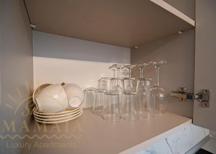 Seaside 2 By Sunny Mamaia Lägenhet *